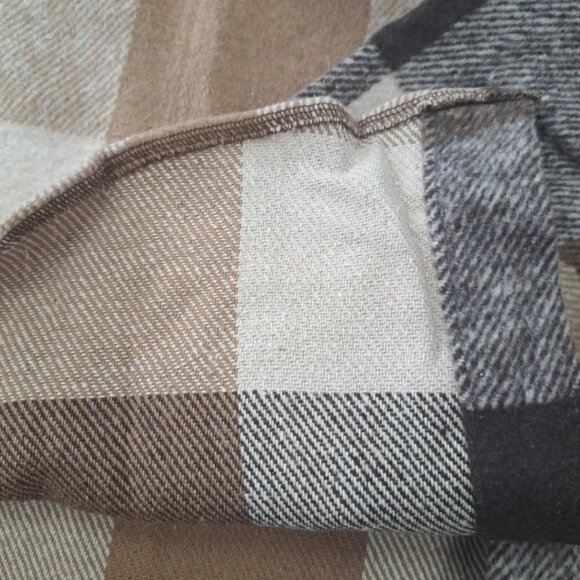 Fantaslook Women’s Plaid Button-Up Shirt Jacket – Beige Brown Check (Size S) - Picture 6 of 7